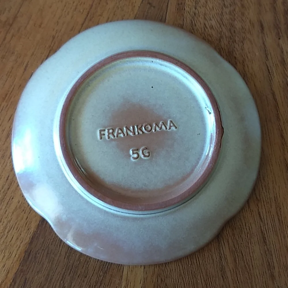 Set of 2 Frankoma Plates